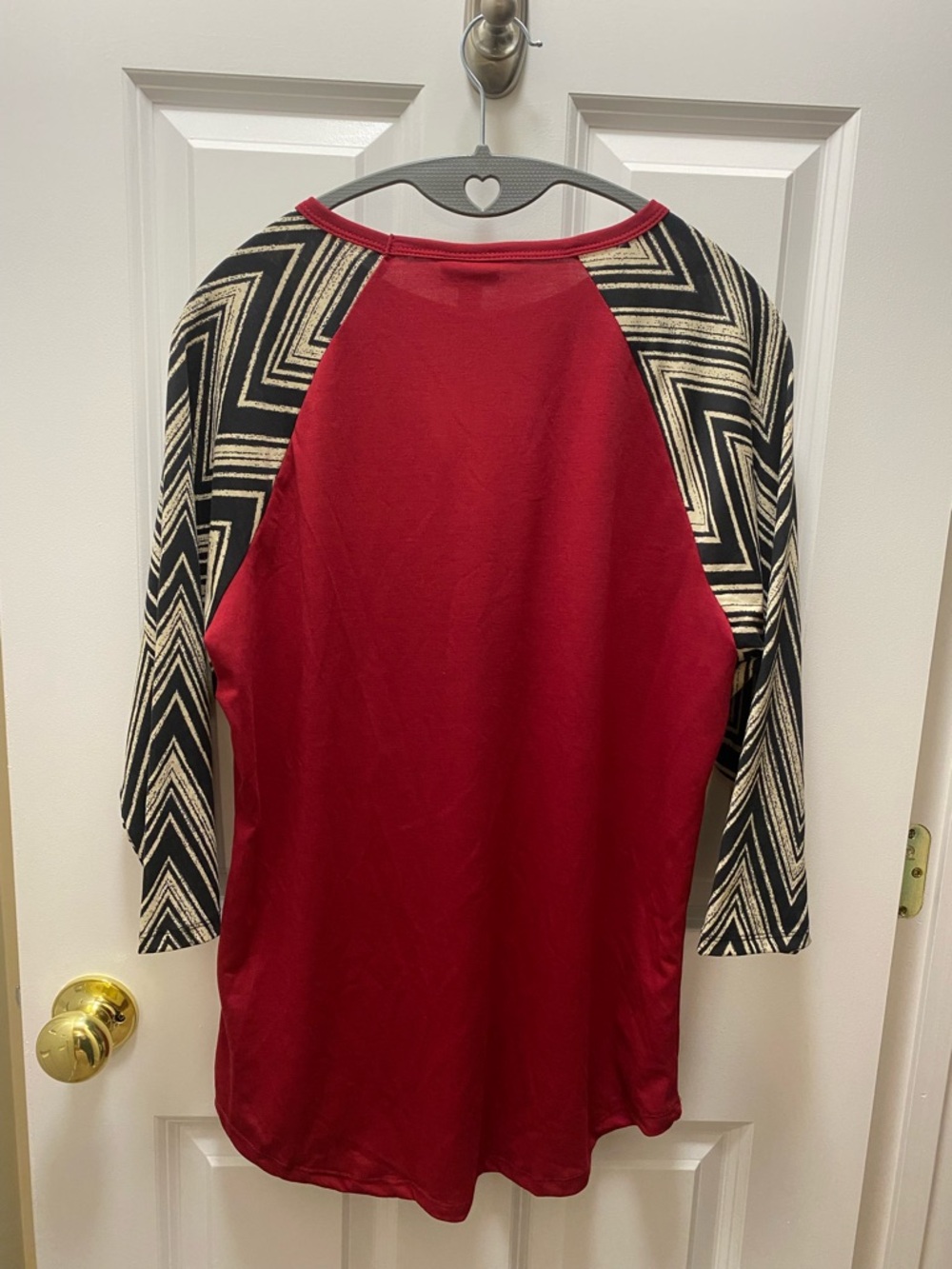 NWT Lularoe Red Merlot with Black & Cream Chevron 3/4 sleeve Large Randy Zig Zag - Picture 6 of 7